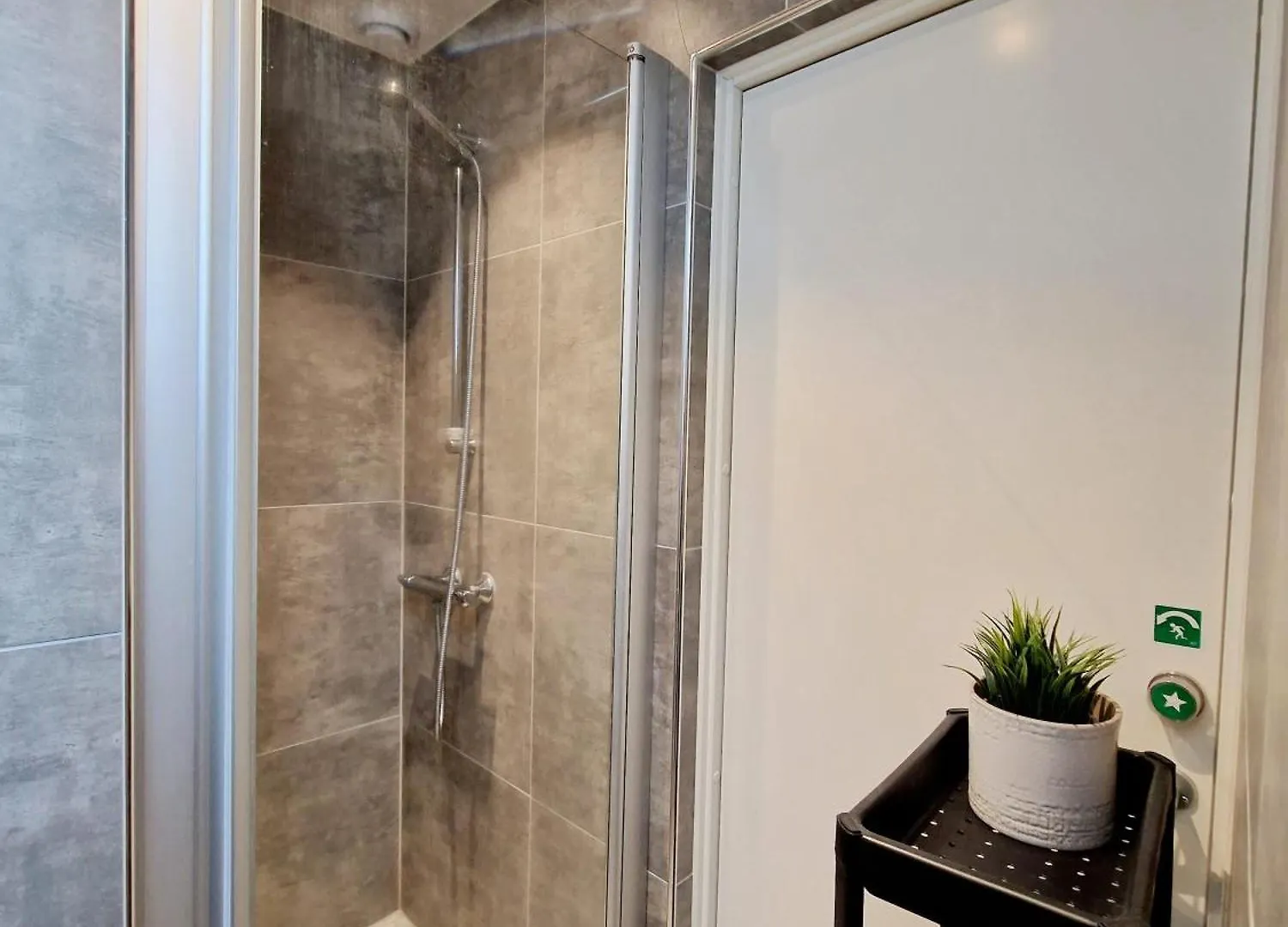 Top Floor In The Middle Of Town - Great Beds Берген