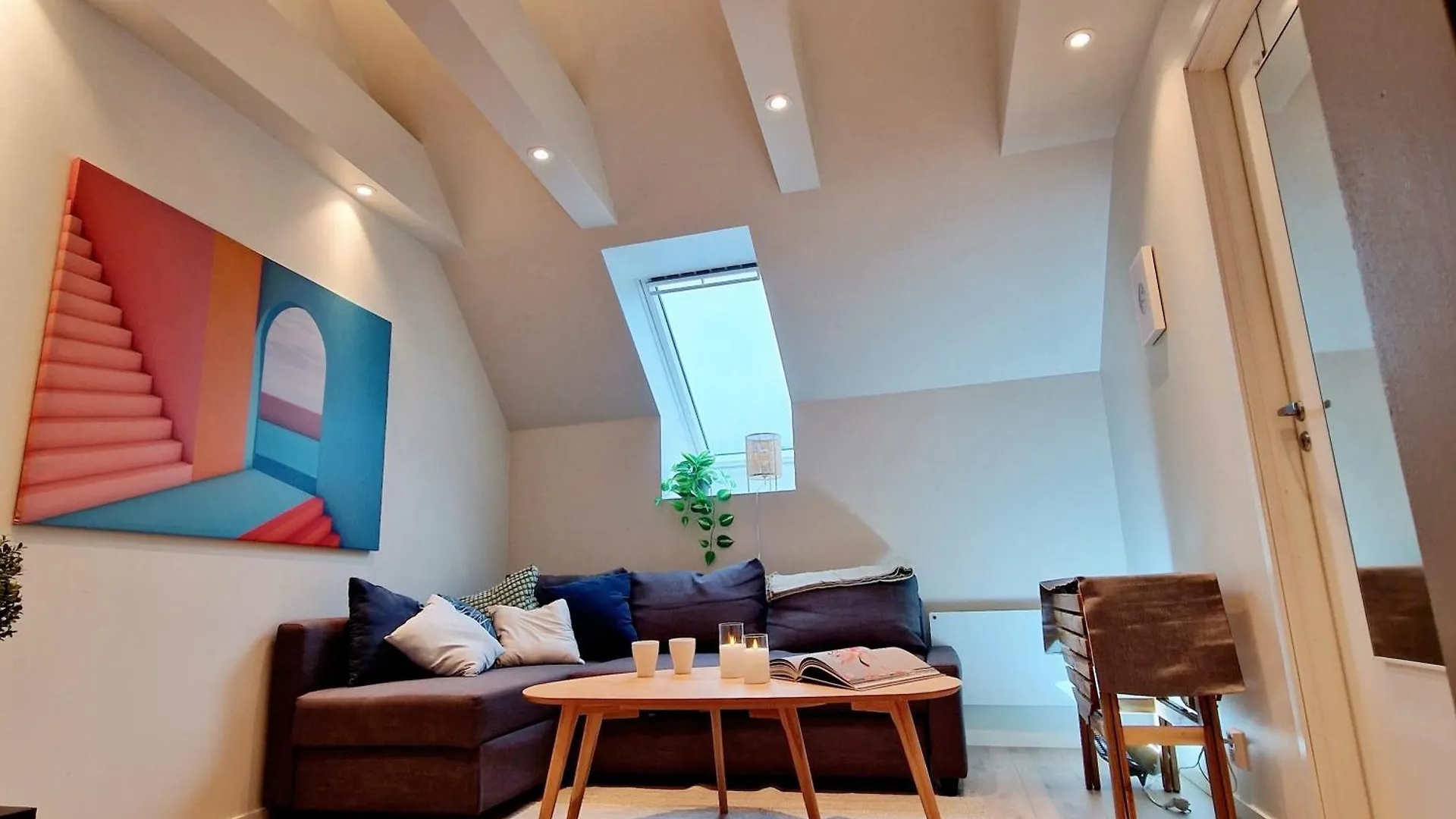 Top Floor In The Middle Of Town - Great Beds Μπέργκεν